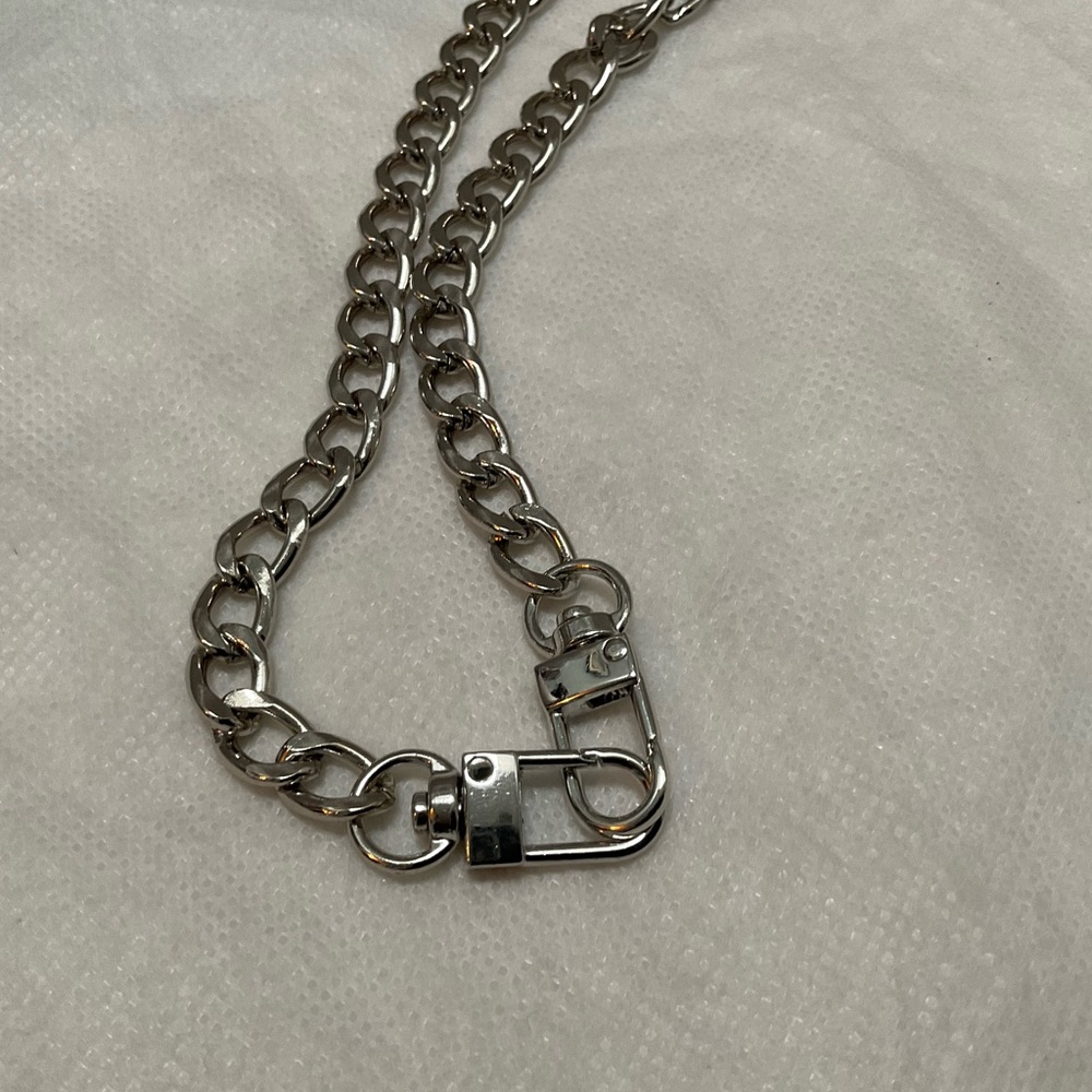 Classic Replacement Strap Silver - image 4